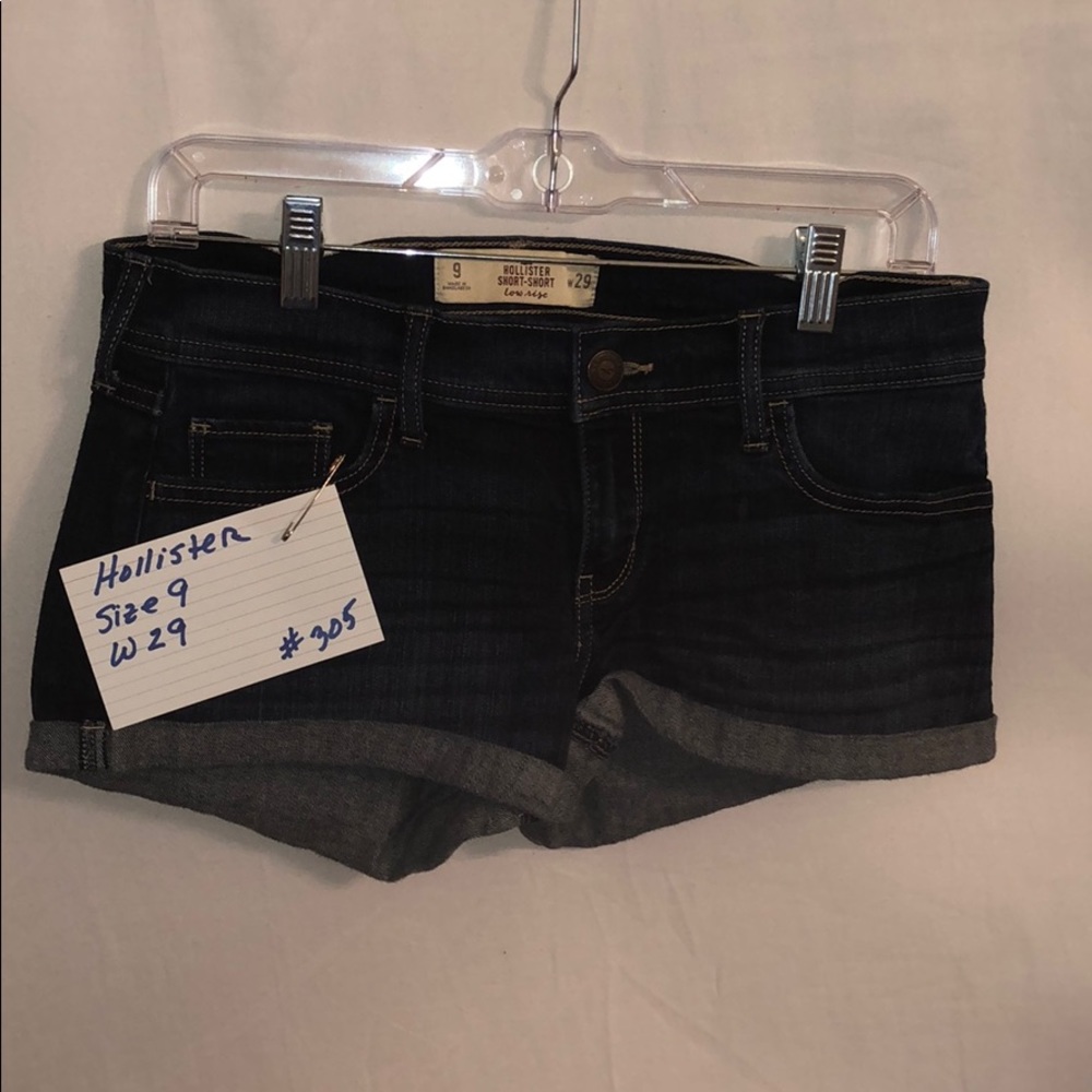 Like new Hollister size 9 waist 29 shorts